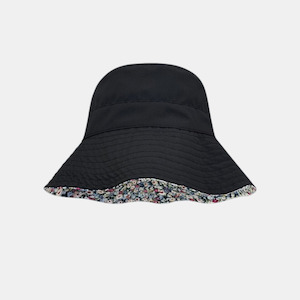 Sadie Reversible Bucket Hat - Black/Floral