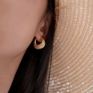 Dara Earrings - Gold