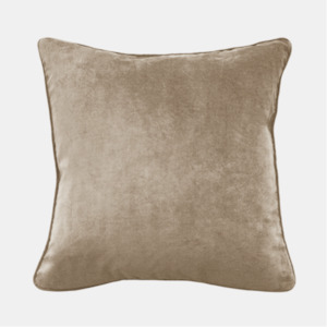 Mulberi: Montpellier Cushion 53x53cm - Nougat