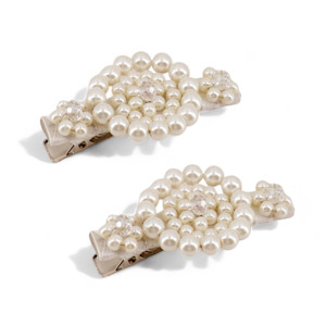 Clothing accessory: The Blue Bell Girls Pearl Clip Set