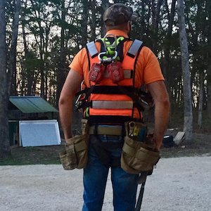 Frontpage: Saratoga Tool Vest® Fall Harness Compatible - HiViz