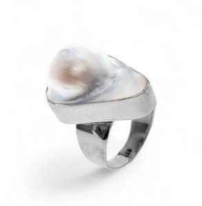 Mabe Pearl and 925 Sterling Silver Ring