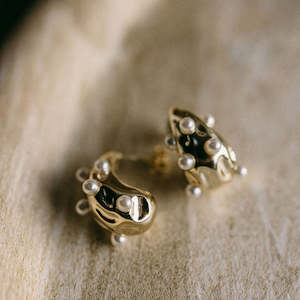 Direct selling - jewellery: Delaney Earrings - Gold