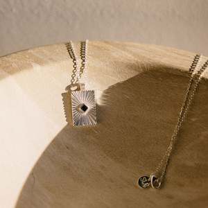 Direct selling - jewellery: Verity Necklace - Silver