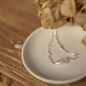 Direct selling - jewellery: Serene Necklace - Silver