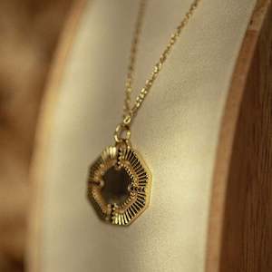 Direct selling - jewellery: Odessa Necklace - Gold