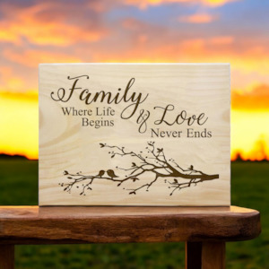 Family Love Plaque