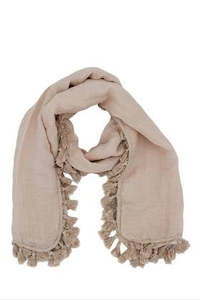 Gift: Peony Fringe Scarf