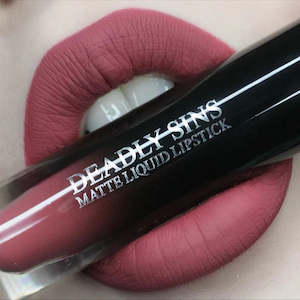 Internet only: Matte Liquid Lipstick Protector