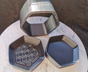 Honey Comb 3 Piece Mold