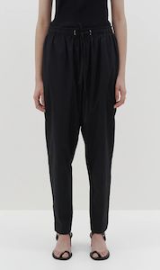 BASSIKE | Pull On Poplin Pant - Black