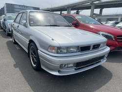 Car dealer - new and/or used: Mitsubishi Galant VR4 EVO 0 - 1991