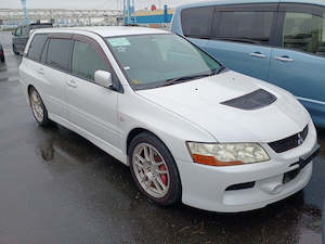 Mitsubishi Lancer EVO 9 Wagon - 2005