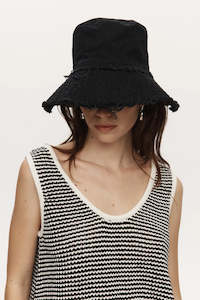 Marle Nonna Hat - Black