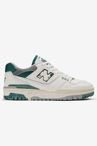 New Balance BB550VTG - Sea Salt with Marsh Green