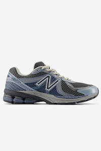 Mens Sneakers 1: New Balance ML860RC2 - Arctic Grey with Starlight