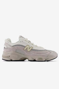 Mens Sneakers 1: New Balance M1000MB - Moonrock with Sea Salt