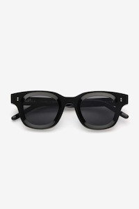 Mens Sunglasses: Akila Apollo Sunglasses - Black