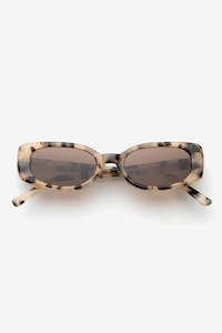 Lu Goldie Solene Sunglasses - Choc Tort