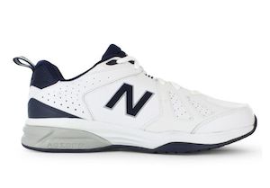 NEW BALANCE 624 v5 4E MENS