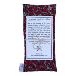 ‘Te Koripi Wae o Maui’ Lavender Eye Rest Pillow