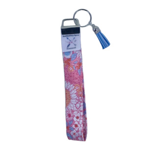 Craft material and supply: ‘Vinty Florals’ Wristlet Key Fob