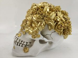 Gift: Skull with Gold Flowers