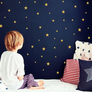 small assorted size star wall stickers