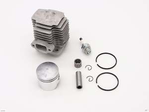 Cylinder Head Piston Rings: 44mm Piston (2T009) + 44mm barrel (2T007) + NGK BPM6A Spark Plug (2T022)