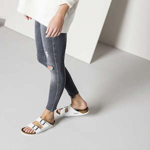 Clothing: Birkenstock Arizona BS In White