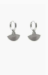 Antler Silver Fan Huggie Earring