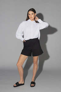 Clothing: Drama The Label Beth Short in Black