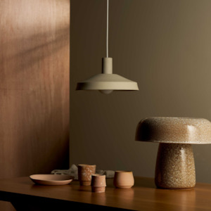 Electric light fittings: Ceramic Tapa Pedant