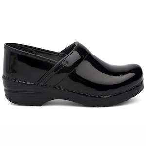 Dansko: Dansko Wide XP 2.0 Black Patent Clog