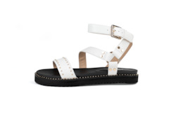 Anne Sandal White