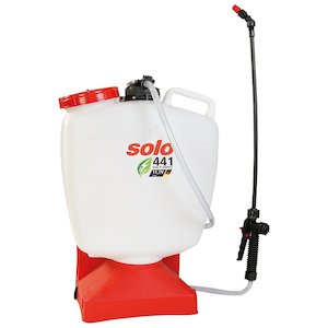 Lawn mower wholesaling: SOLO 16L BATTERY BACKPACK SPRAYER 441Li