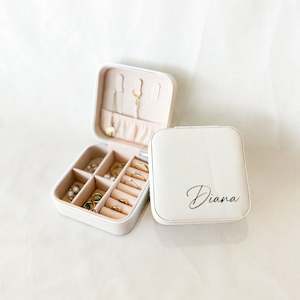 Gift: Personalised Travel Jewellery Box | Bridal Party