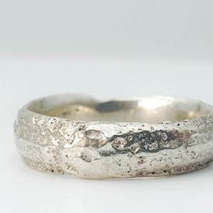 Sandcast Ring Silver 7mm - SONIA THERESE