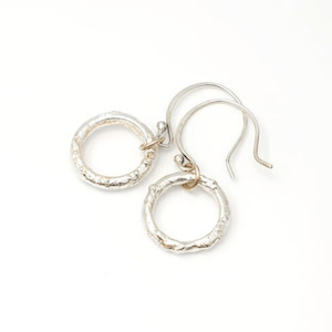 Sandcast Open Circle Earrings Silver