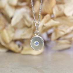 Vega Pendant - White Gold with Blue Sapphire