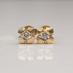 Manuka Studs - Yellow Gold with Diamonds