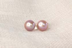 Button Pearl Studs - Natural - 7mm