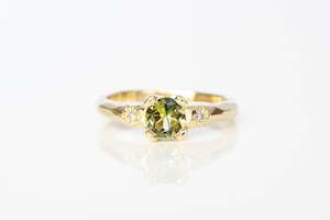 Jewellery manufacturing: Mira Ring - 9ct Yellow Gold with 5.4mm Yellow-Blue Parti Sapphire