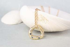 Circle Pendant - Large - Yellow Gold