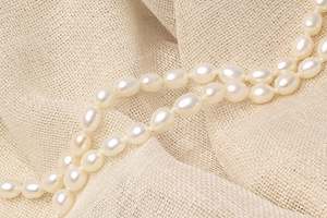 Oval Pearl Necklace - White - 5-6mm