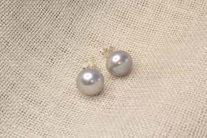 Jewellery manufacturing: Button Pearl Studs - Silver - 8-9mm