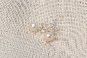 Jewellery manufacturing: Button Pearl Studs - Natural - 5mm