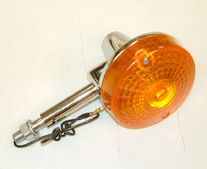 Motorcycle or scooter: BLINKER ASSY GN250