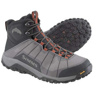 Sporting equipment: SIMMS FLYWEIGHT WADING BOOTS