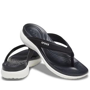 Sporting equipment: CROCS CAPRI V SPORTY WOMANS FLIP